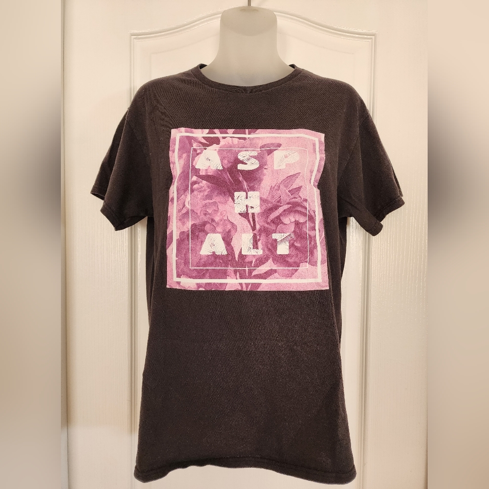 Asphalt Graphic Tee!